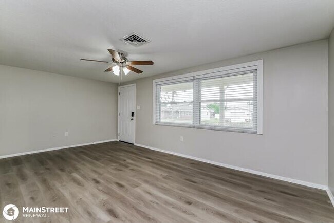 Building Photo - 5528 DAISY DR, NEW PORT RICHEY, FL 34652