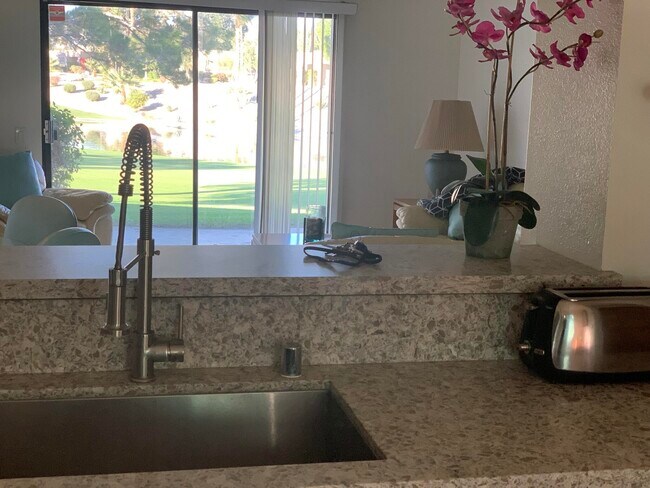 Foto del edificio - 67312 W Chimayo Dr