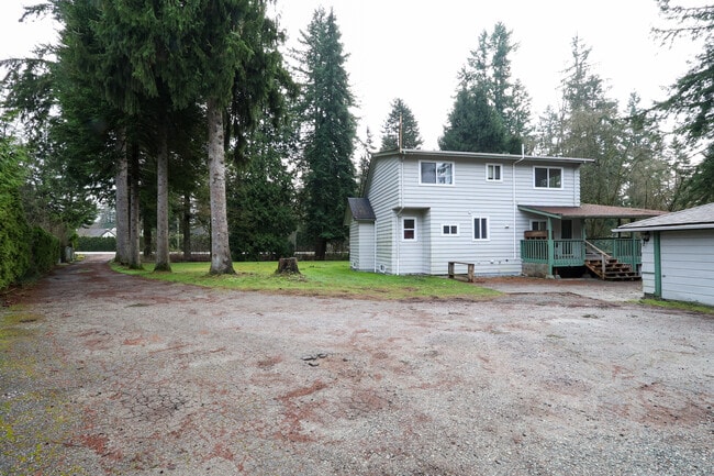 Building Photo - 8951 Harvie Rd