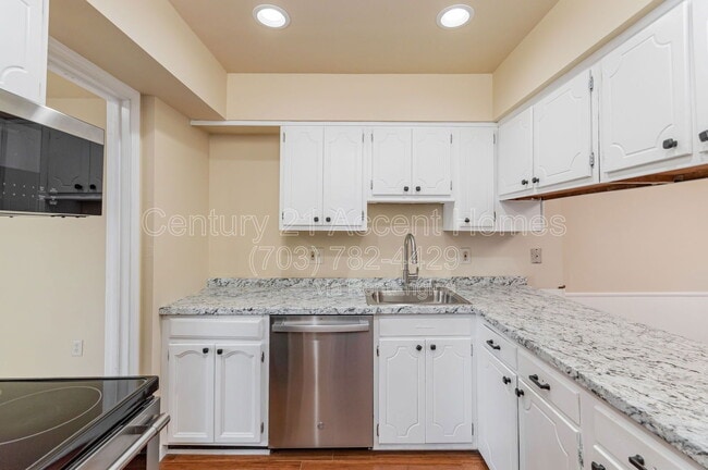 Photo - 14447 Cool Oak Ln Townhome
