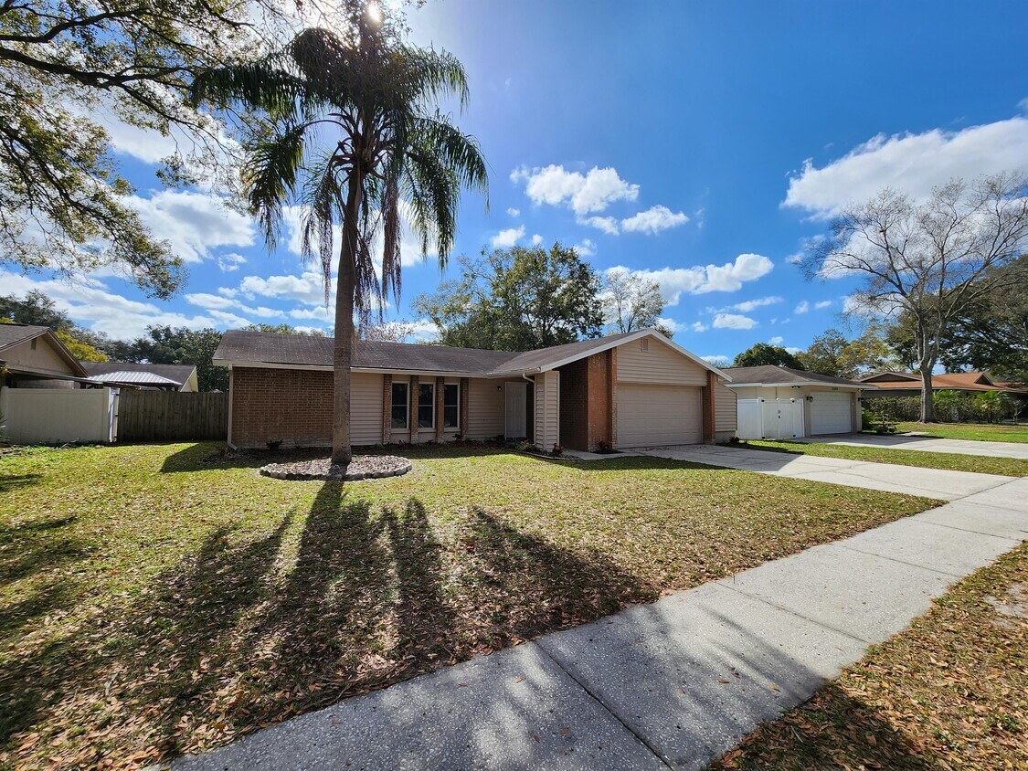 Primary Photo - 17531 Brandywine Dr