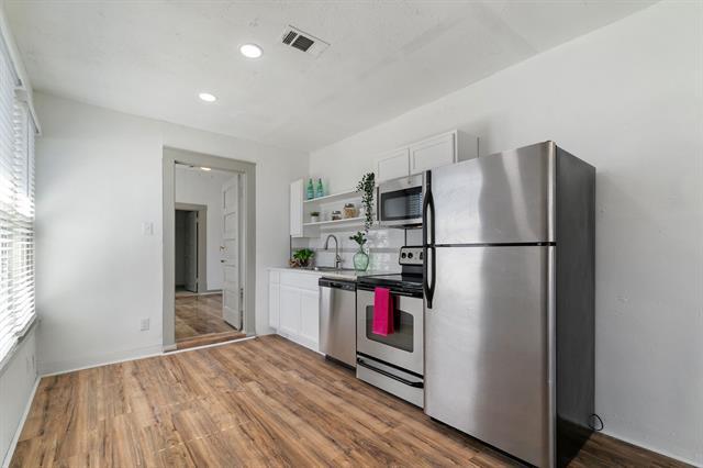 Foto del edificio - 422 N Woods St