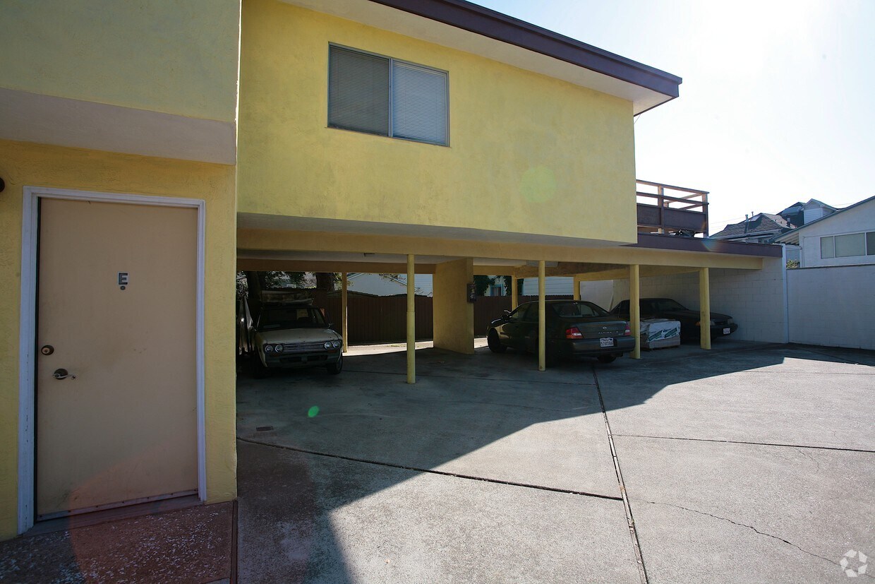 Foto del edificio - 2152 San Antonio Ave