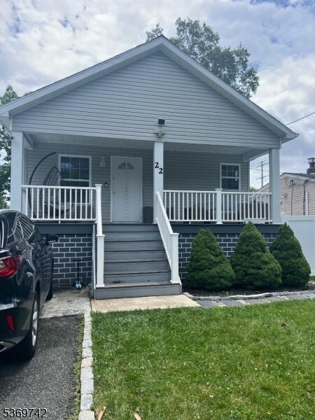 Foto principal - 22 Seminole Ave