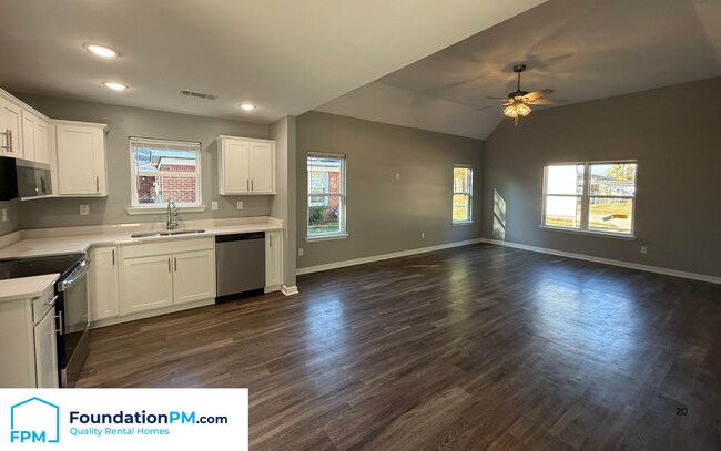 Foto del edificio - 4971 Given Ave