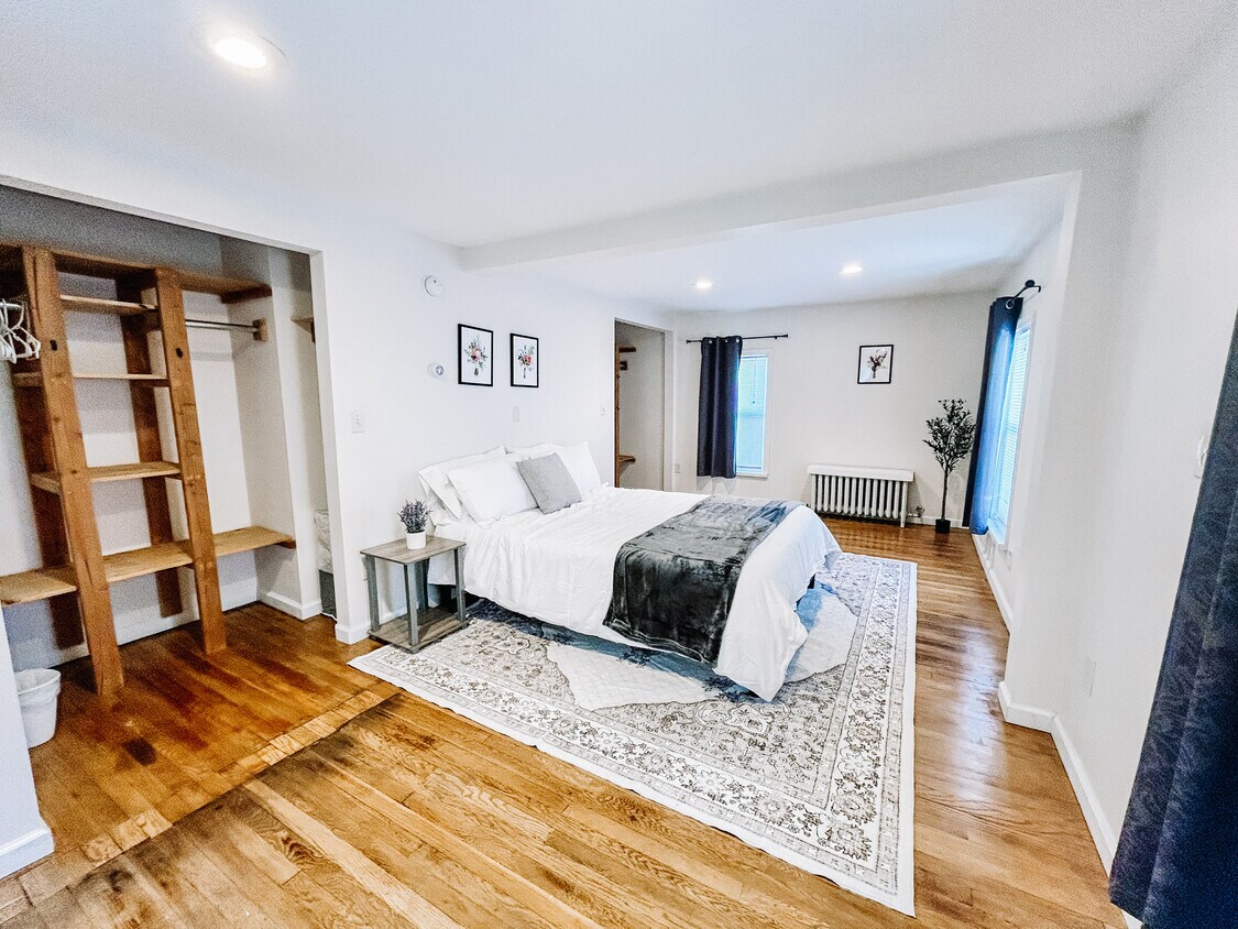 Foto principal - 85 S Washington St