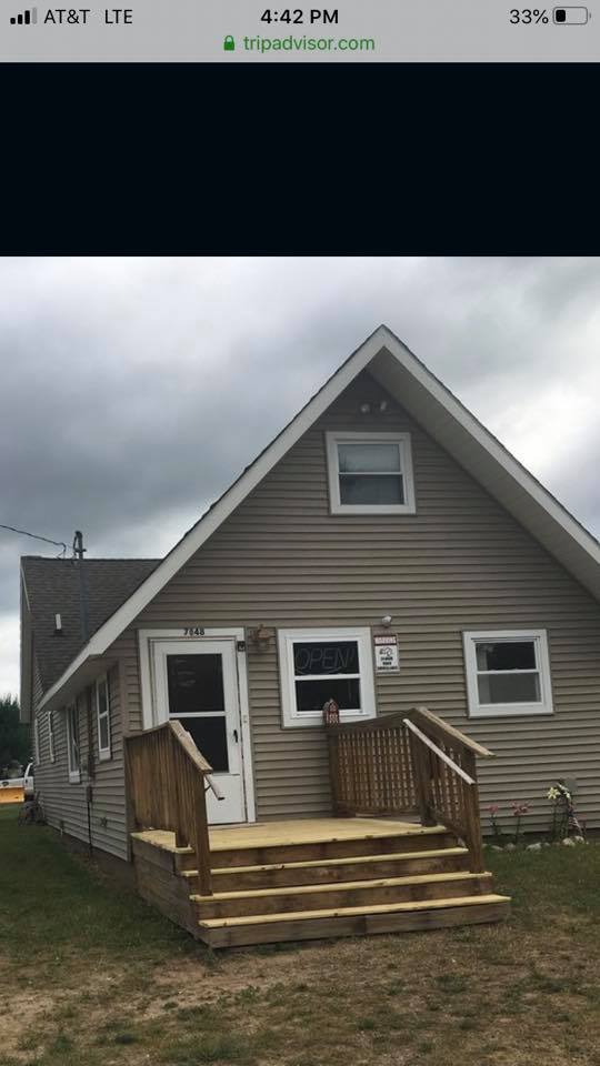 7038 W 38 Rd, Cadillac, MI 49601 House Rental in Cadillac, MI