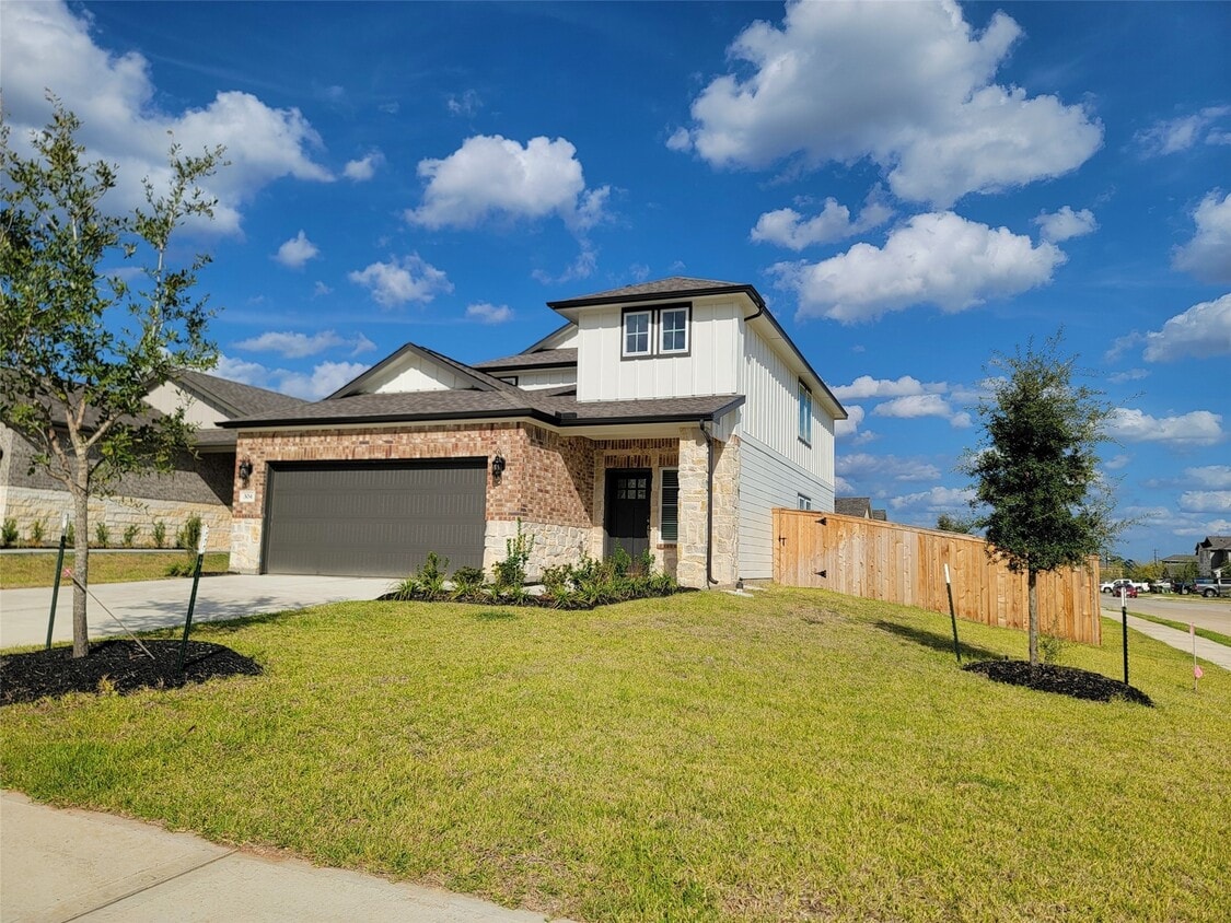 Foto principal - 304 Willow Sage Ct