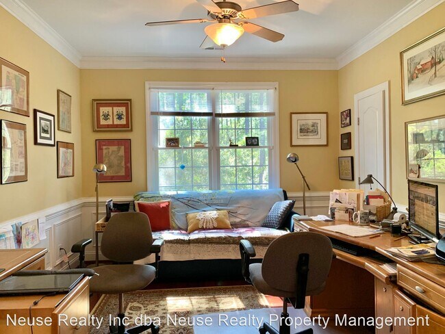 Building Photo - 3 br, 3 bath House - 902 Sawgrass Court