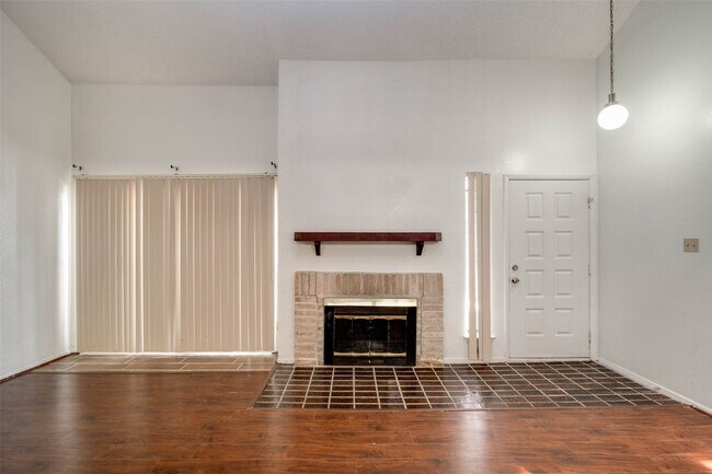 Building Photo - 7131 Brendam Ln