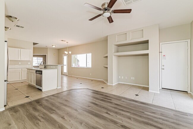 Building Photo - 5912 Crumbling Ridge St