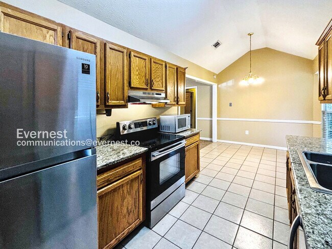 Foto del edificio - 3007 Willow Dr