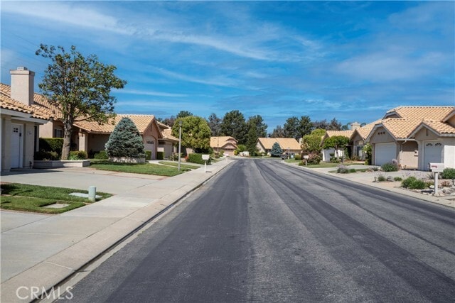 Building Photo - 6282 W Bardmoor Ave