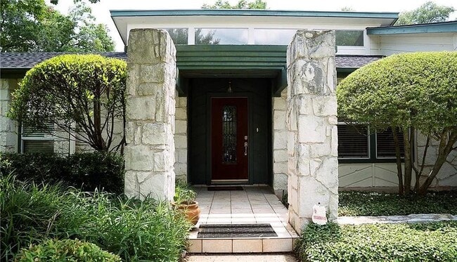 Building Photo - 3103 Mistywood Cir