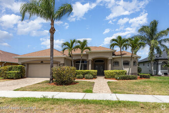 Building Photo - 3641 Gatlin Dr