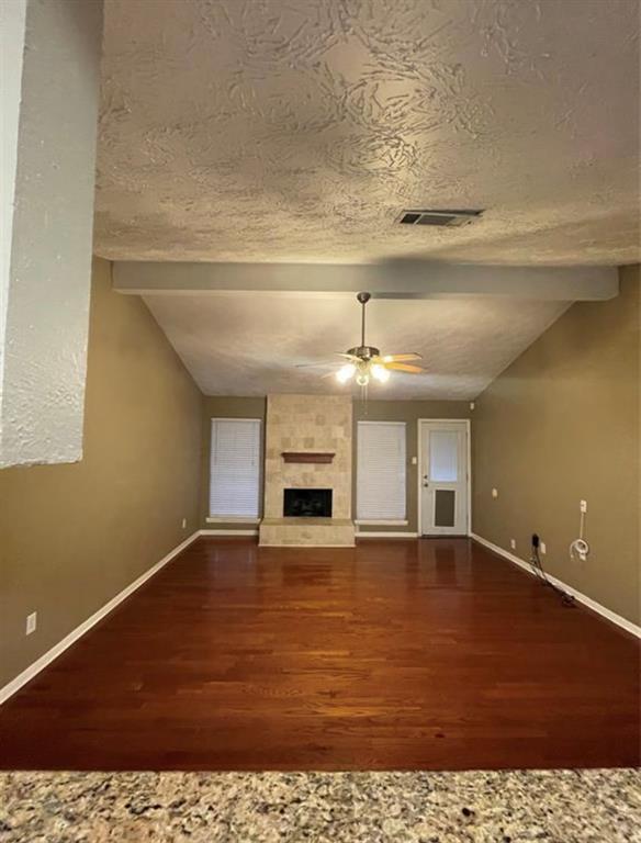 Foto del edificio - 9907 Sparrow St