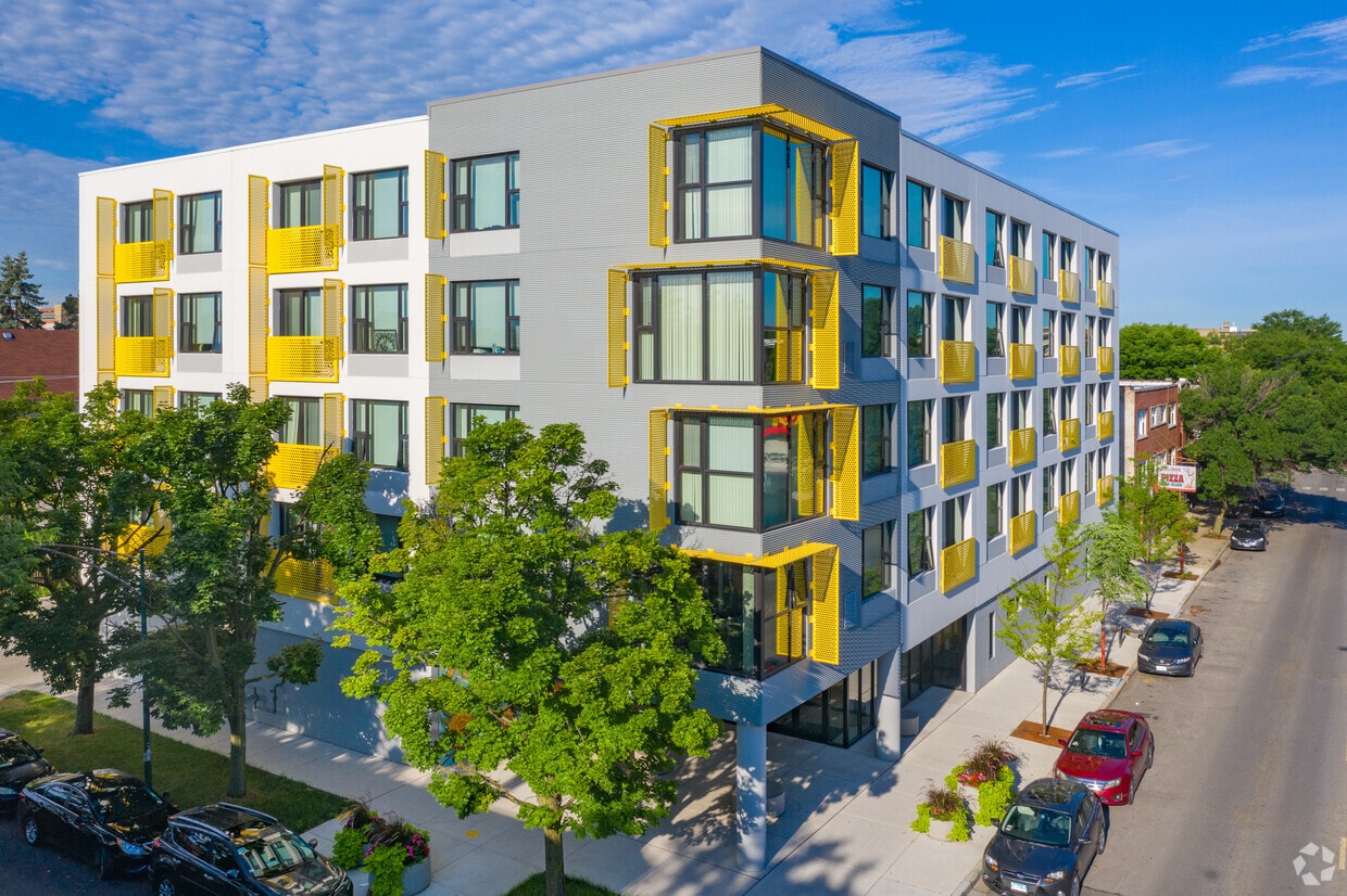Building Photo - Oso Apartments
