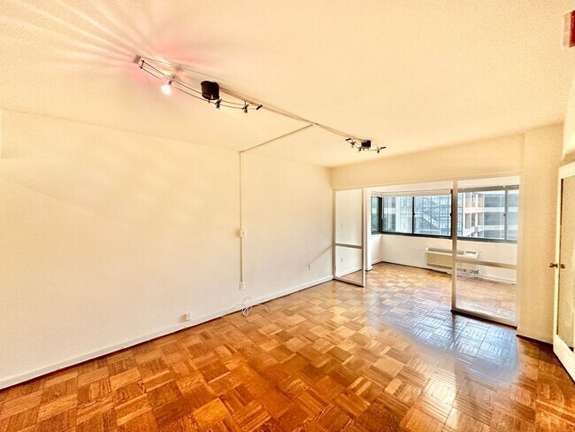 Foto del edificio - 2141 I St NW