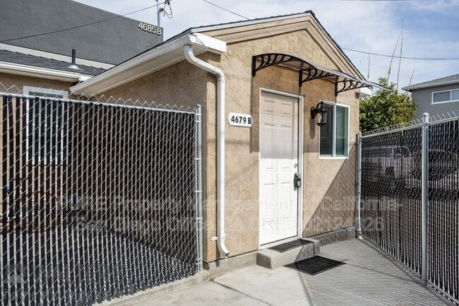 Building Photo - 4681 Hawley Blvd