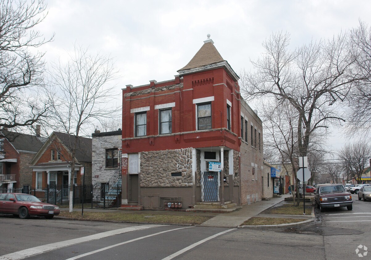 2700 S Ridgeway Ave, Chicago, IL 60623 Apartments in Chicago, IL
