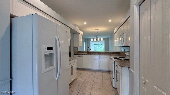 Foto del edificio - 20653 Country Barn Dr