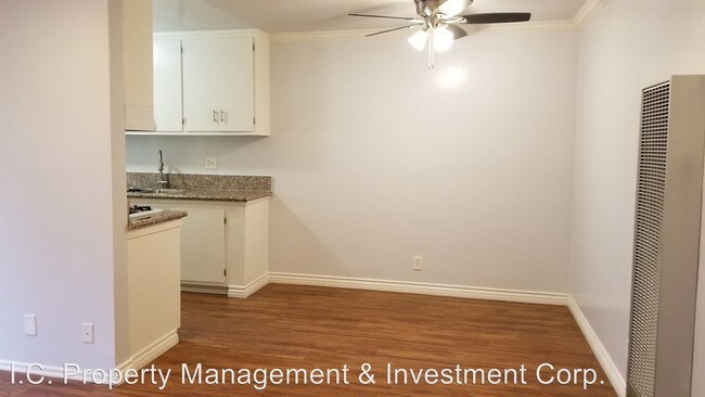Building Photo - 11311 Hatteras St