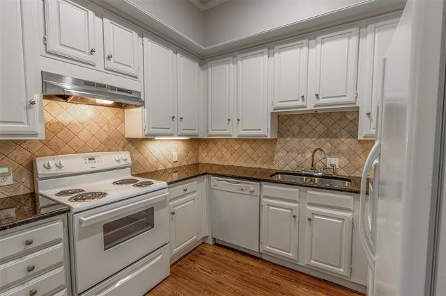 Foto del edificio - 3813 Prescott Ave