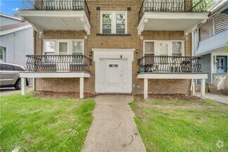 Building Photo - 3381 E 143rd St