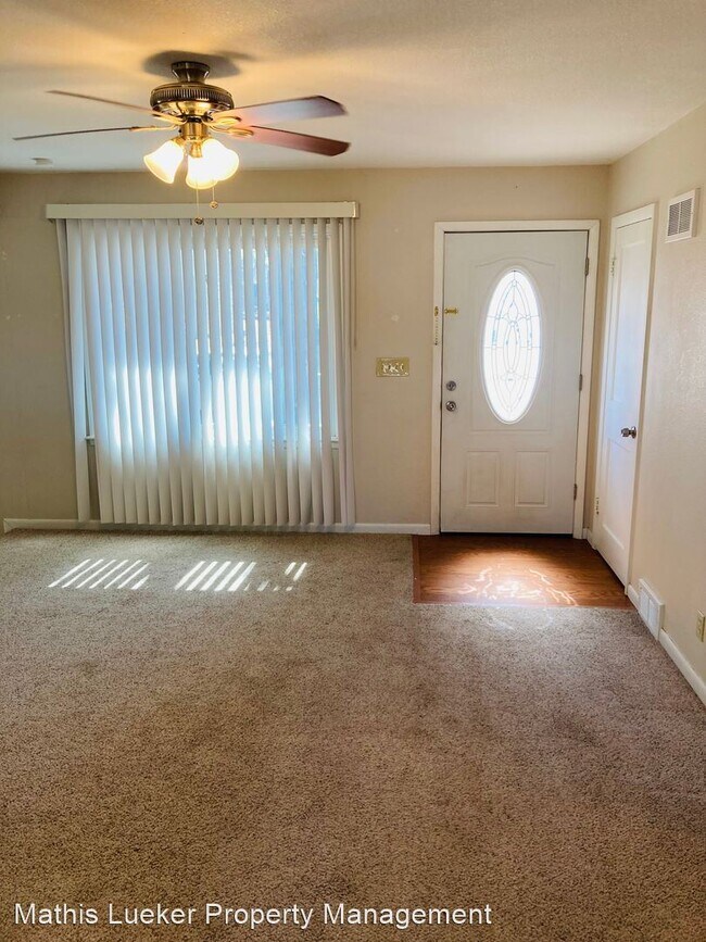 Foto del edificio - 3 br, 1 bath House - 1036 W. 9th