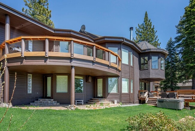 Building Photo - Long Term rental