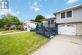 Building Photo - 226 Trudeau Dr