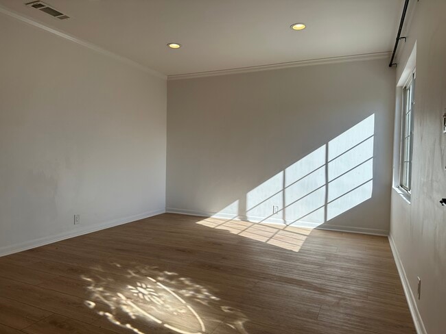 Foto del edificio - 8525 Hargis St