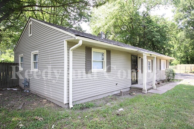 Building Photo - 961 Carrolton Rd