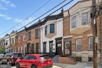 Building Photo - 2518 Carpenter St