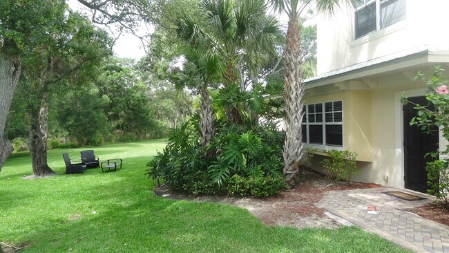 Foto del edificio - 3926 Sabal Way