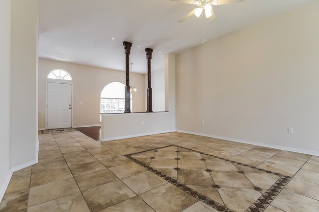 Building Photo - 4301 Brandon Ridge Dr