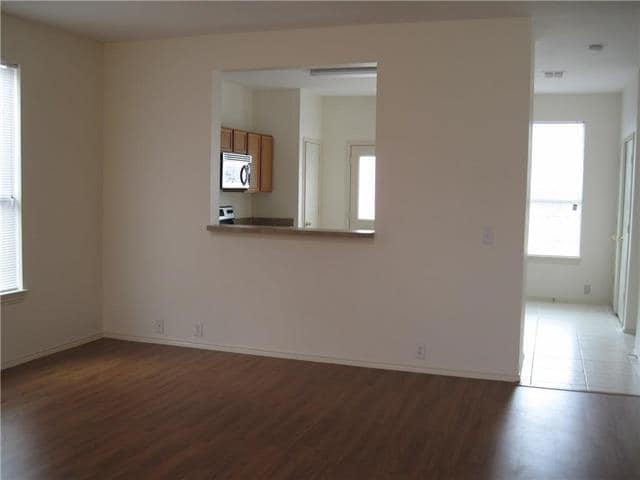 Building Photo - 826 Greene Way