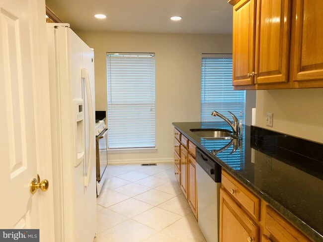 Building Photo - 1147 Cypress Tree Pl