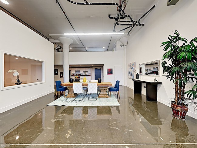 Foto del edificio - 5725 International Blvd