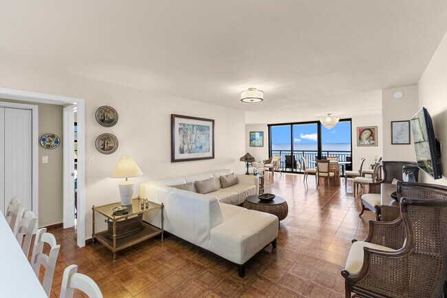 Foto del edificio - 3951 N Ocean Blvd