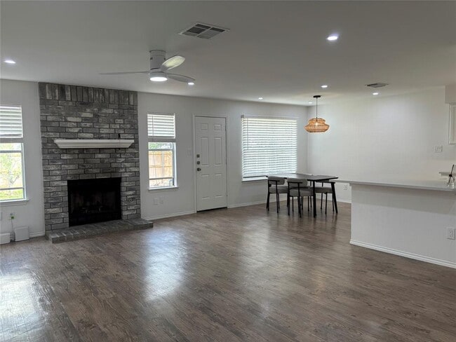 Building Photo - 8402 Priest River Dr