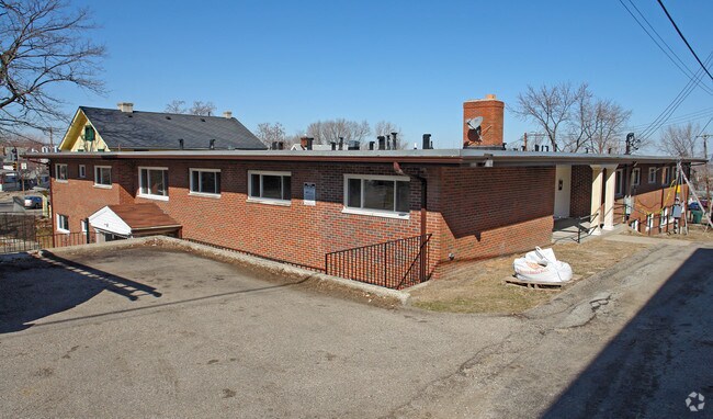 Foto del edificio - 2308 Wayne Ave