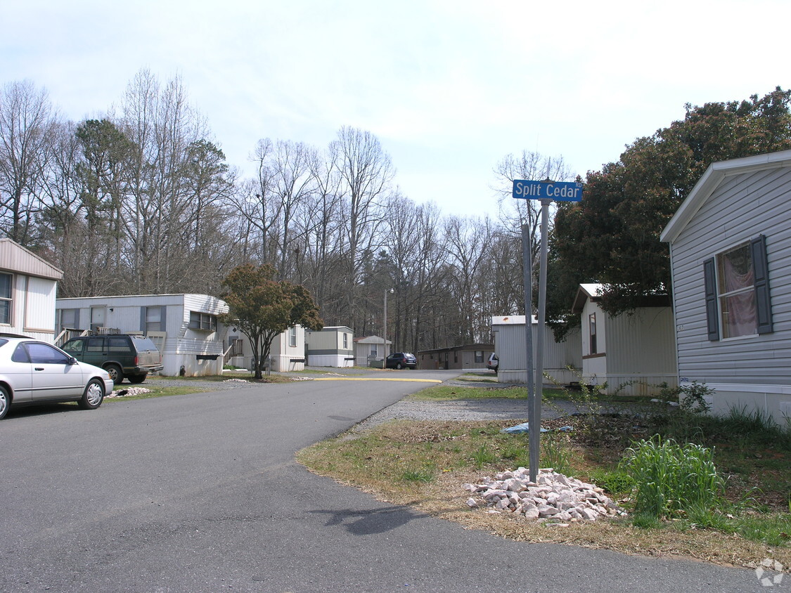 Building Photo - Shadow Lane Manufactured Homes