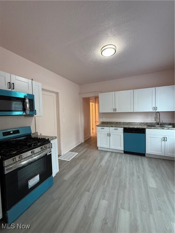 Foto del edificio - 3171 W 50th St