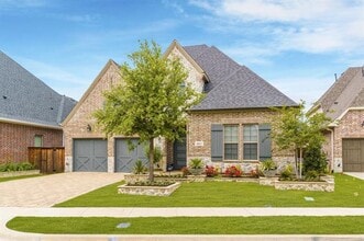 Building Photo - 2817 Amesbury