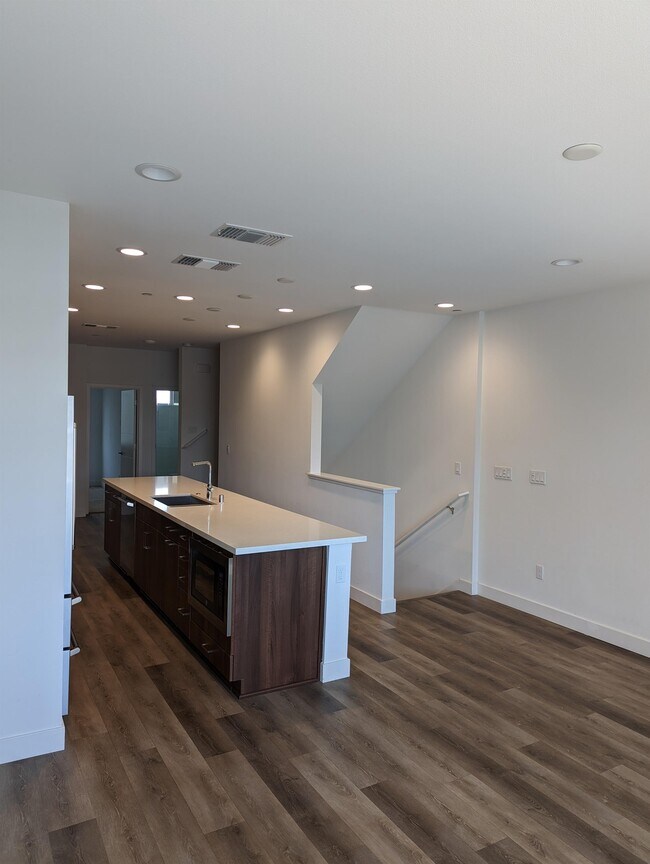 Photo - 955 Edy Ln Townhome