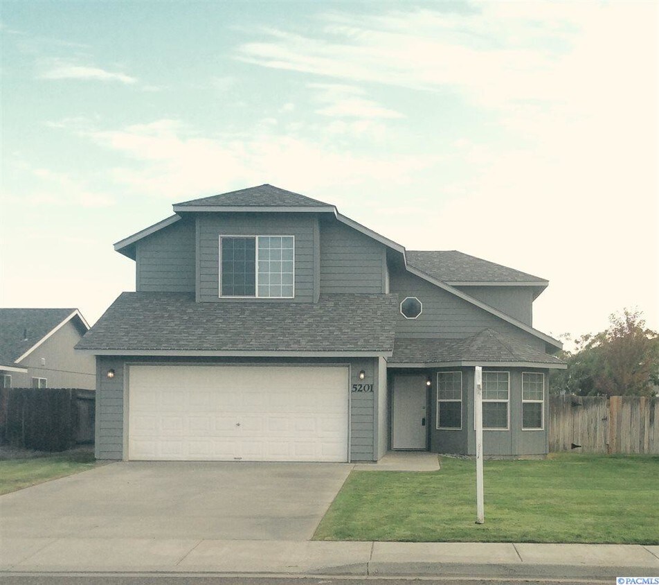 Primary Photo - 5201 Crane Dr