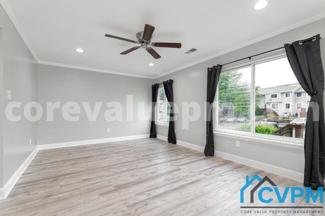 Building Photo - 1623 Fendall Ct