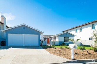 Building Photo - 708 Marlita Pl
