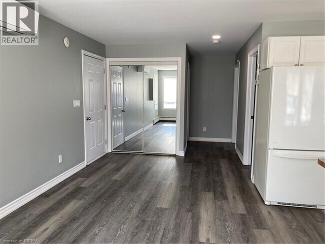 Photo du bâtiment - 106 Marlborough St